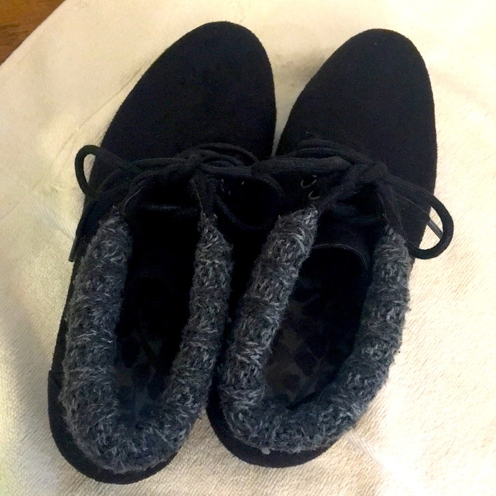 SUEDE SWEATER BOOTIES - Picture 2 of 8